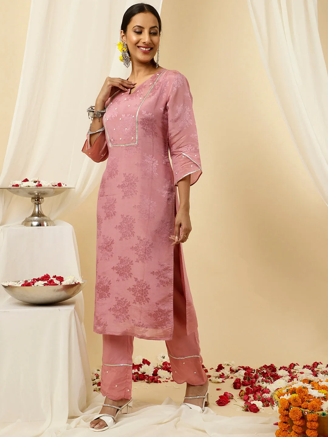 Embellished Lavender Pure Jacquard Silk Straight Kurta With Pants And Organza Dupatta