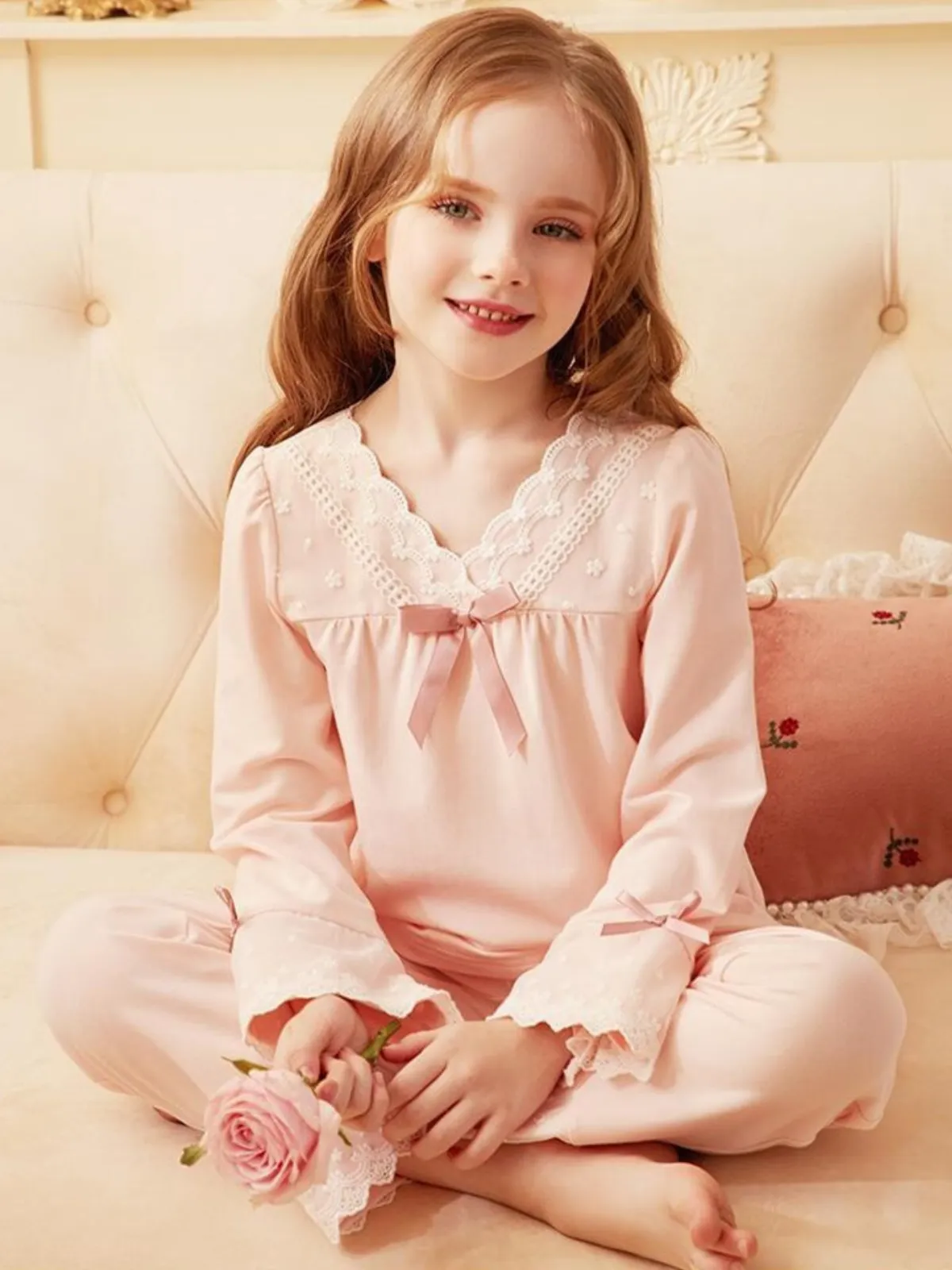 Forty Winks Scallop Trim Pajamas