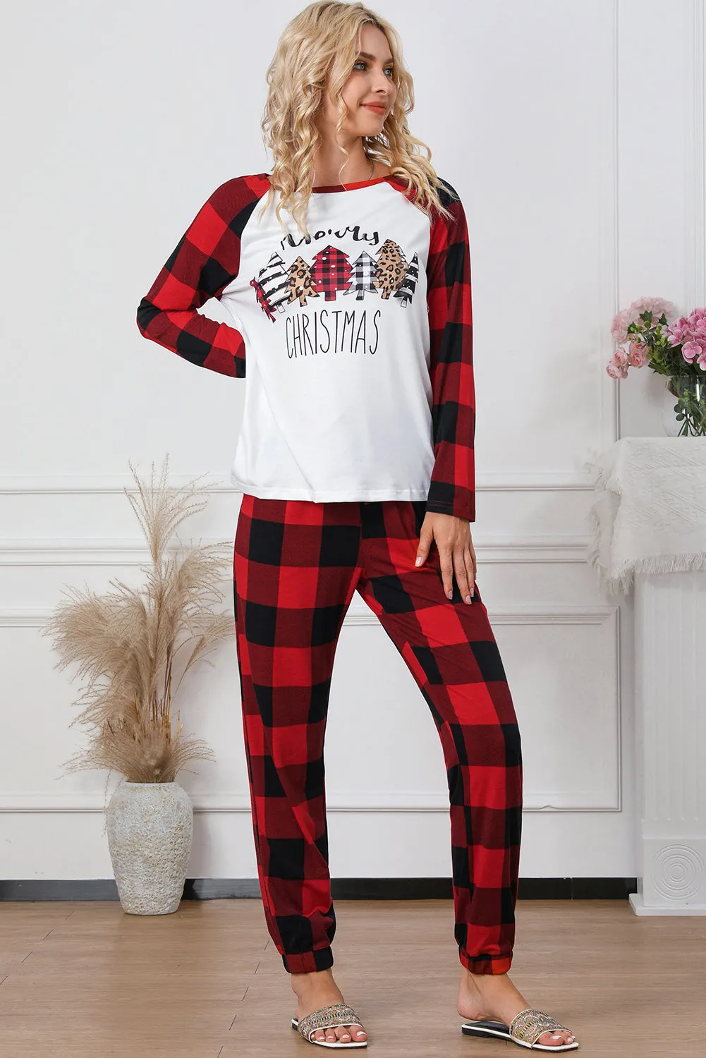 Womens Buffalo Plaid "Merry Christmas" Pajama Set for Women